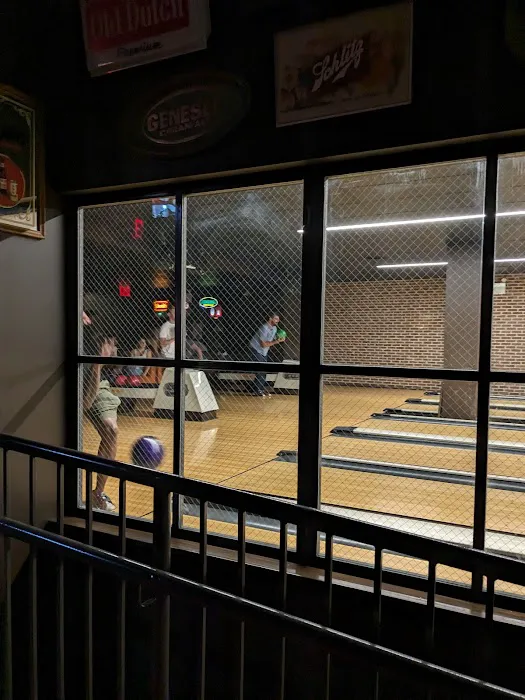 The Gutter L.E.S. Picture 2