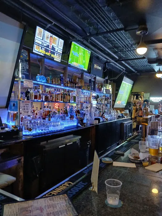 Ocean's 8 Billiards Picture 6