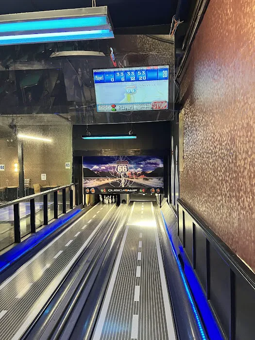 Ocean's 8 Billiards Picture 1