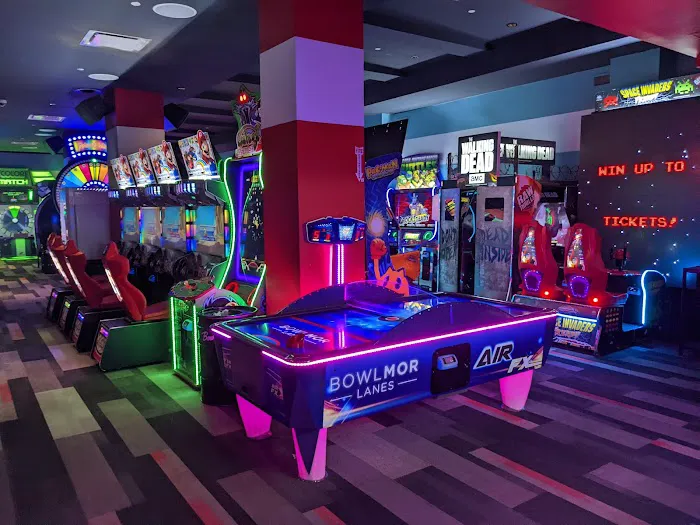 Lucky Strike Times Square Picture 6