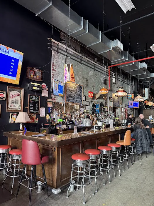 The Gutter Bar LIC Picture 10