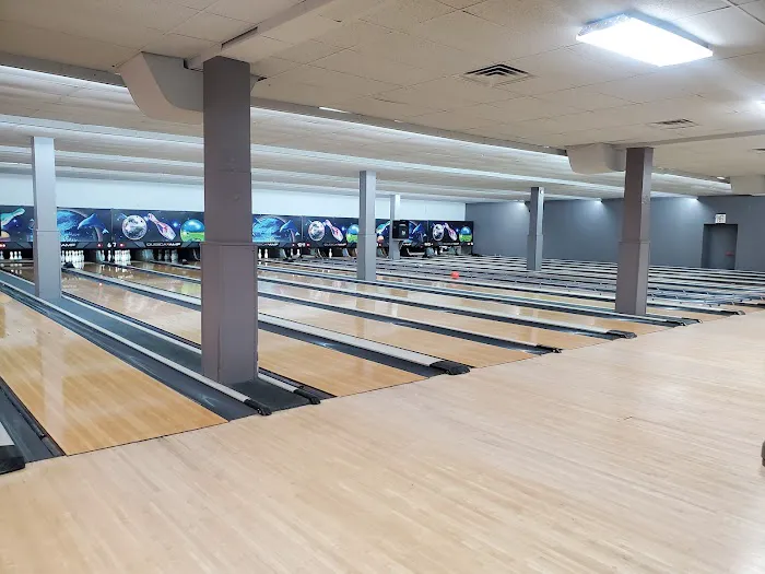 Bowl-Rite Lanes Picture 5