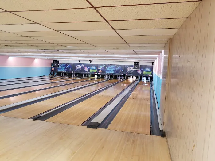 Bowl-Rite Lanes Picture 1