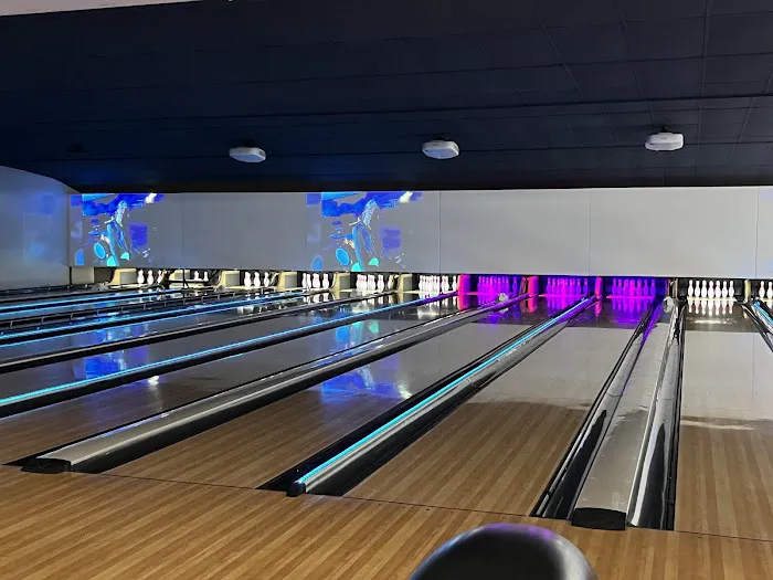 Melody Lanes Picture 8