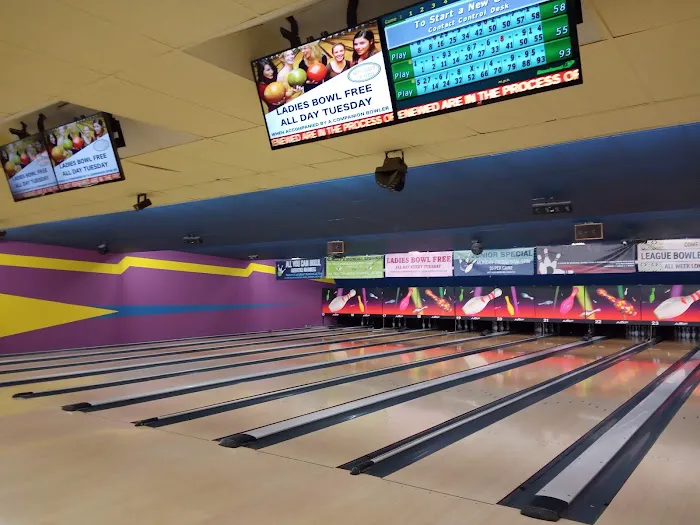 Melody Lanes Picture 7