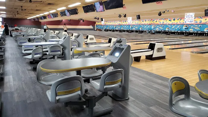 Hudson Lanes Picture 9