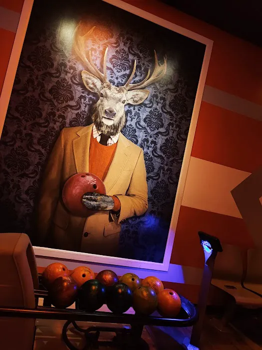 Lucky Strike Queens Picture 1