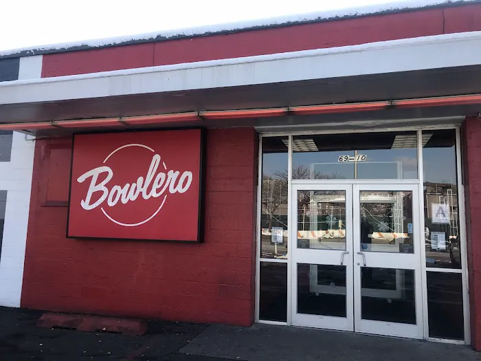 Lucky Strike Queens Picture 5