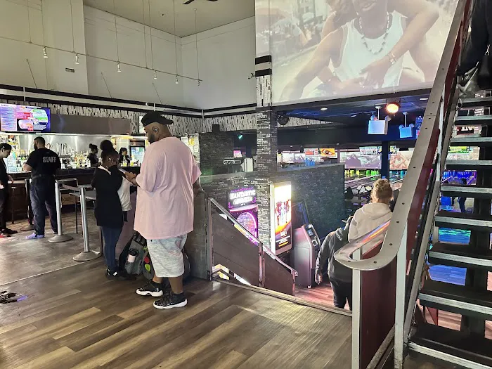 Bowl 360 Ozone Park Picture 8