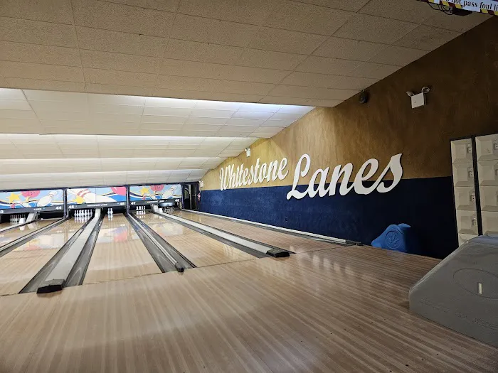 Whitestone Lanes Picture 8