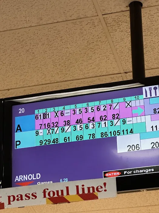 Whitestone Lanes Picture 5