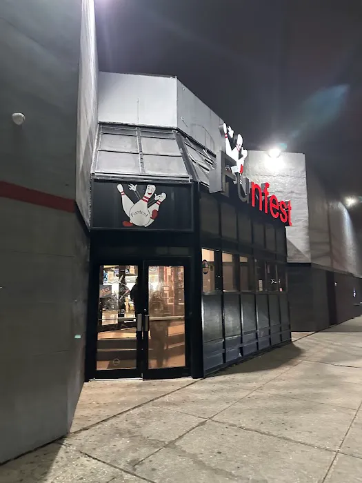 Gil Hodges Lanes Picture 1