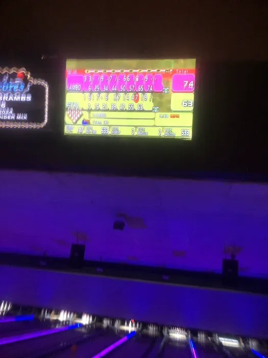 Gil Hodges Lanes Picture 6