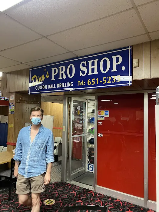 Dino's Pro Shop Picture 3