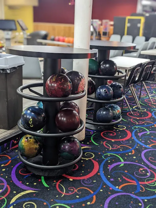 San-Dee Lanes of Malverne Picture 5