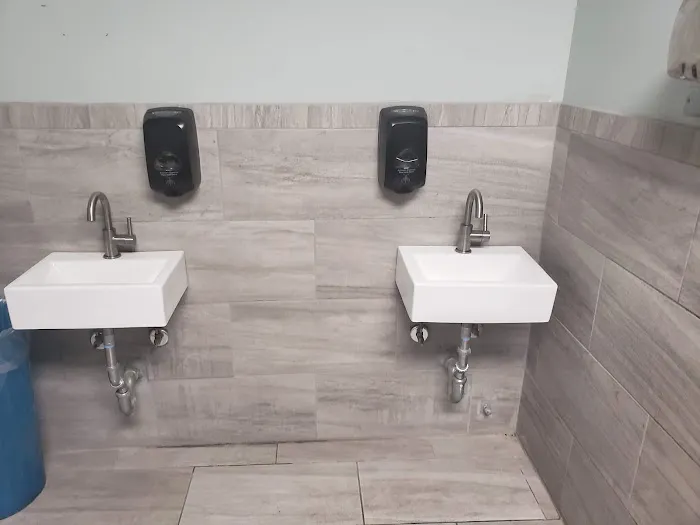 San-Dee Lanes of Malverne Picture 4