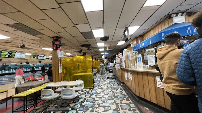 Bowlerland Picture 4