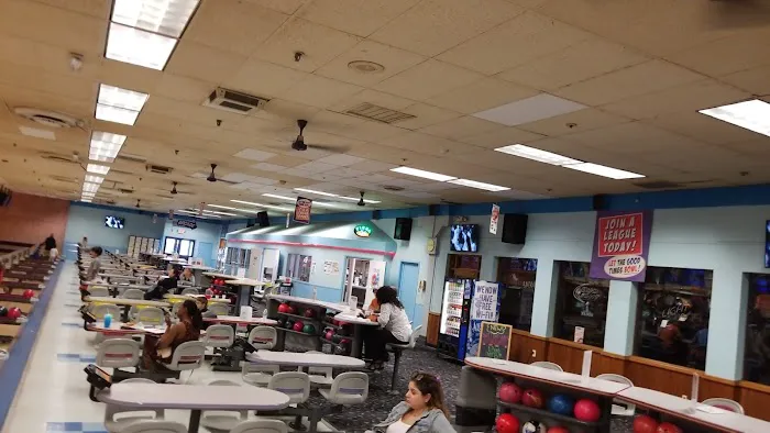 Bowler City Picture 3