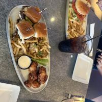 Dave & Buster's Wayne ico