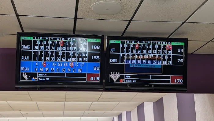 T-Bowl Lanes Inc Picture 5