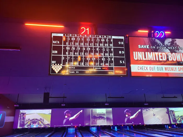 Lucky Strike Mineola Picture 6