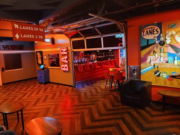 Bowlero White Plains Picture 6