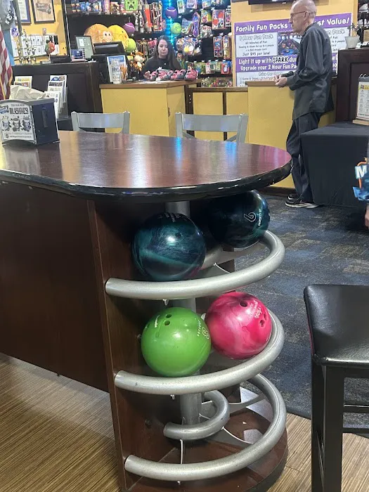 Maple Lanes RVC Picture 3