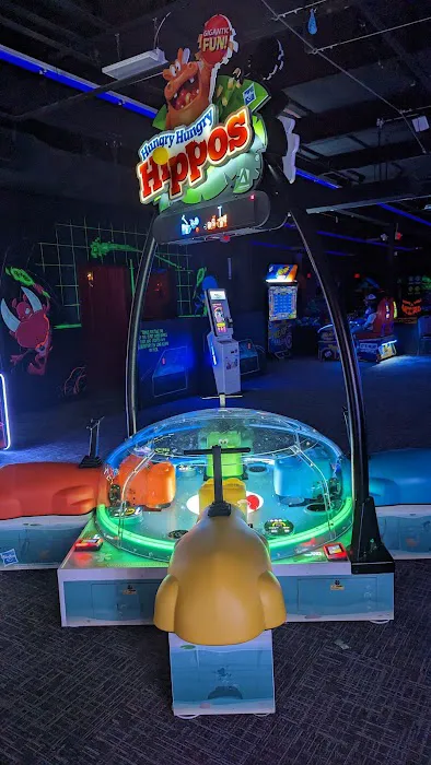 Monster Mini Golf Garden City Picture 10