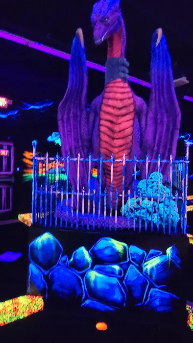 Monster Mini Golf Garden City Picture 3