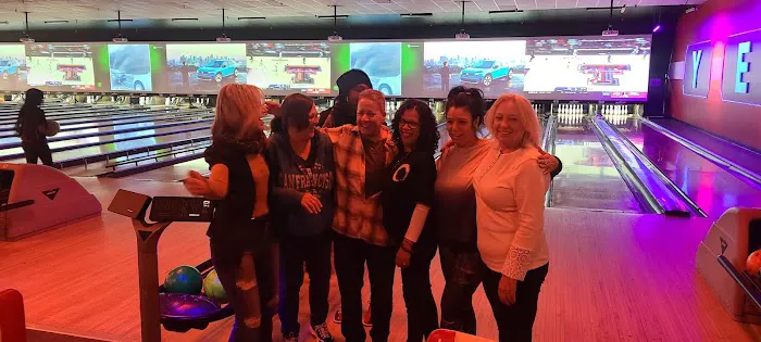 AMF Garden City Lanes Picture 1