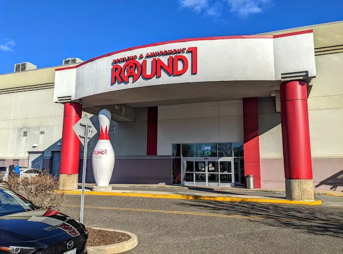 Round1 Bowling & Arcade Broadway Commons Picture 6