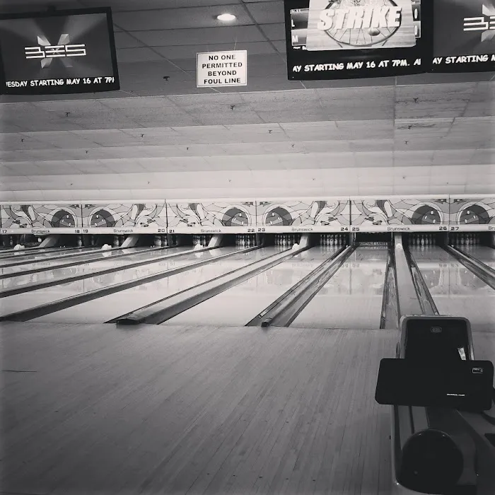 Montvale Lanes Inc. Picture 4
