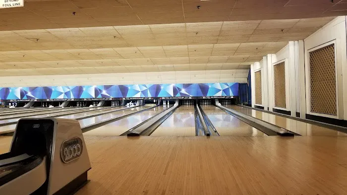 Montvale Lanes Inc. Picture 5