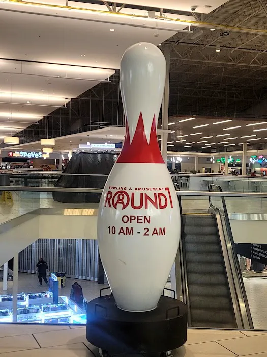 Round1 Bowling & Arcade Elizabeth - The Mills at Jersey Gardens Picture 7