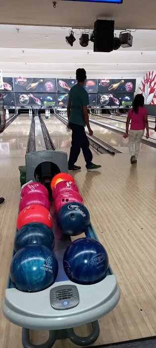 Linden Lanes Picture 3