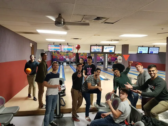 Garwood Lanes Picture 8