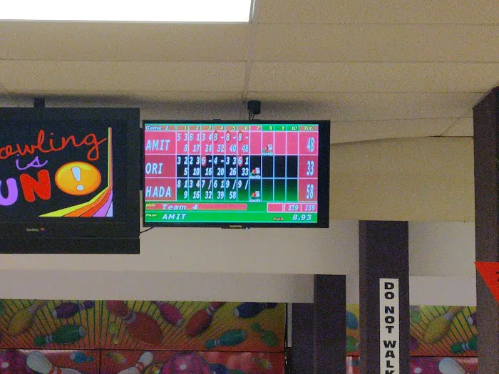 Garwood Lanes Picture 7