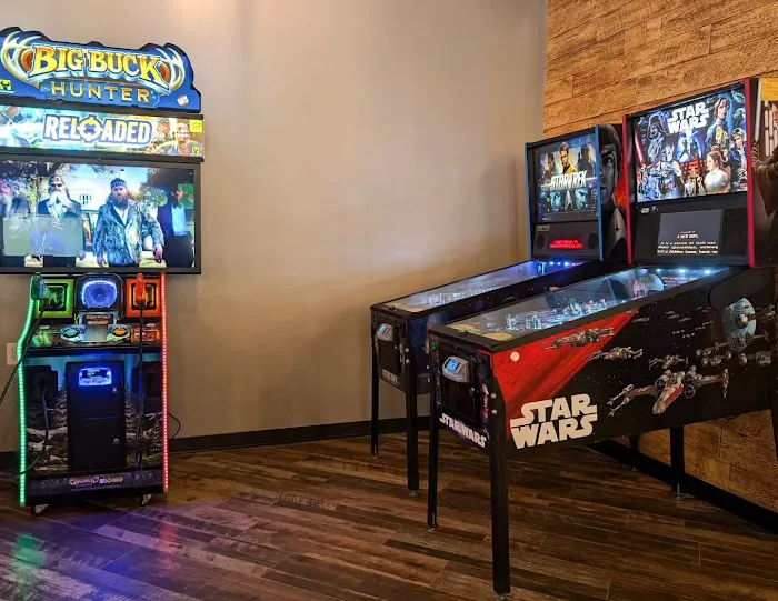 Circle Bowl & Entertainment Picture 2