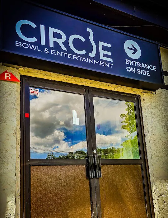 Circle Bowl & Entertainment Picture 9