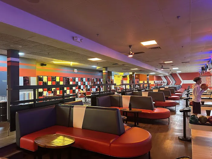 AMF Strathmore Lanes Picture 5