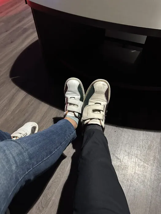 CT Bowling Alley by RPM - Lanes Picture 2