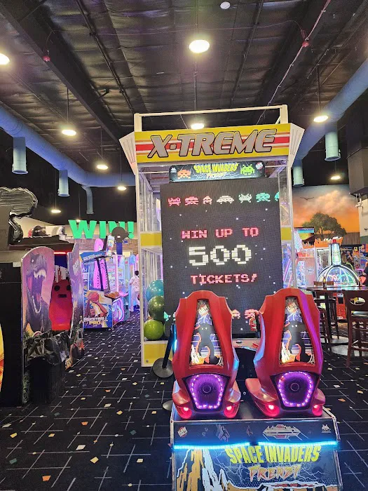 Break Point Bowl & Entertainment Picture 3