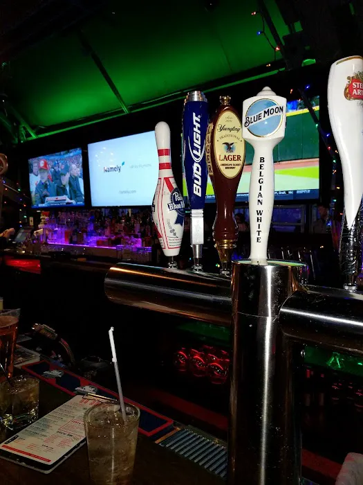 Bowlero Norwalk Picture 1