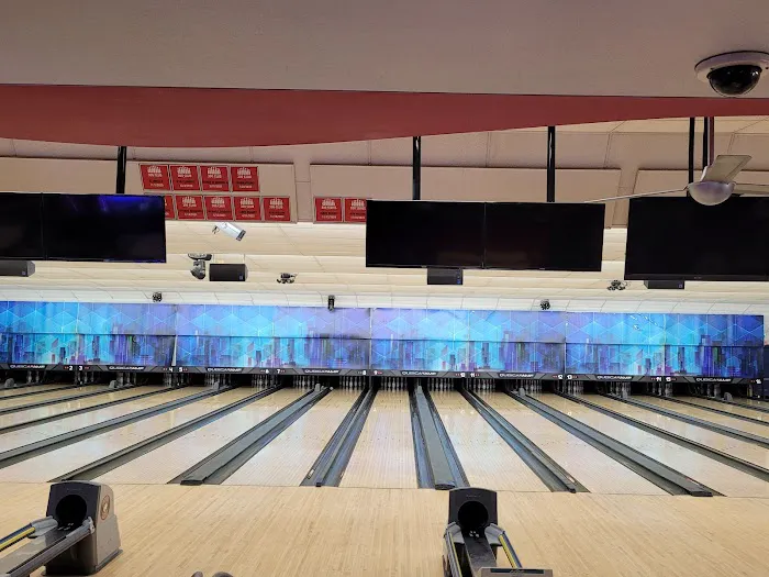 Strike 10 Lanes Deer Park Picture 10