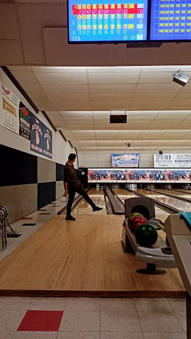 Strike 10 Lanes Deer Park Picture 9