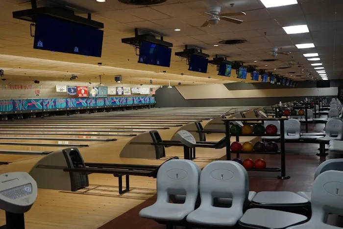 Sparta Lanes Picture 9