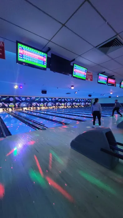Jefferson Valley Lanes Picture 8