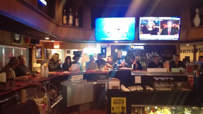 Knob Hill Country Lanes Picture 1