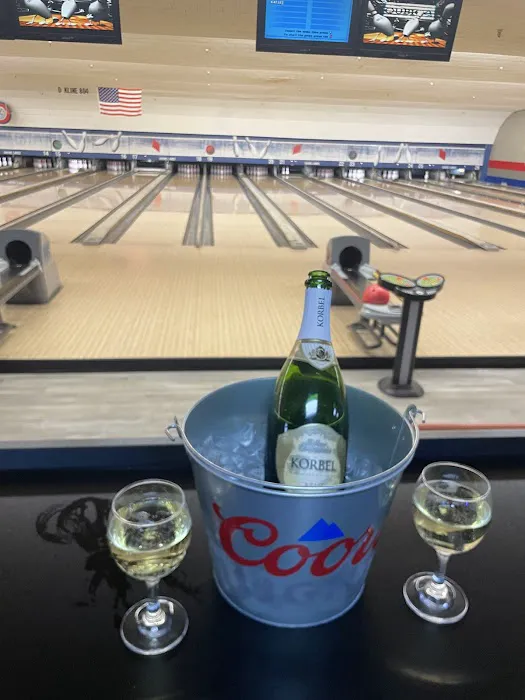 Shore Lanes Picture 1