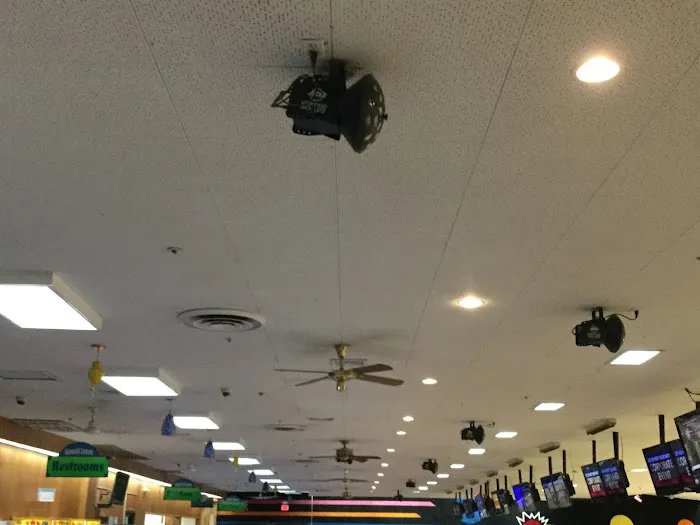 Howell Lanes Picture 2